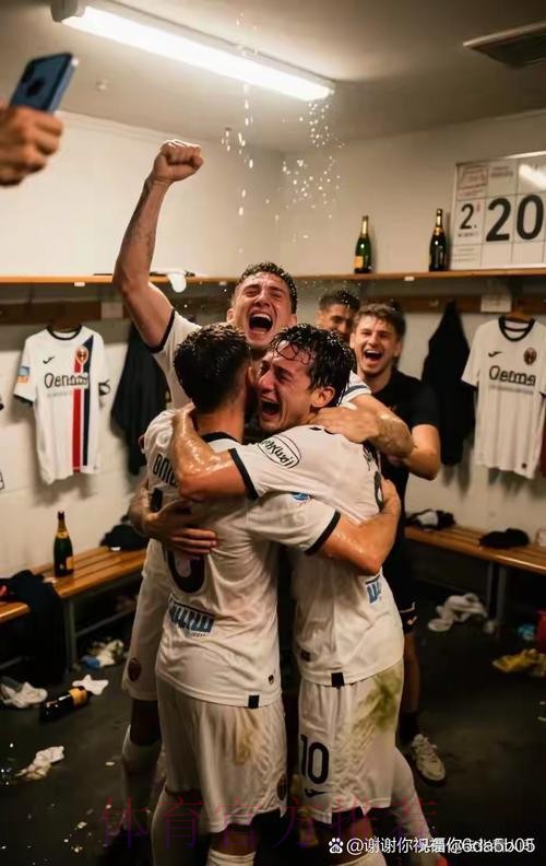 科莫2-0萨索洛连续12场不败，莫雷诺破门，尼科-帕斯献助攻